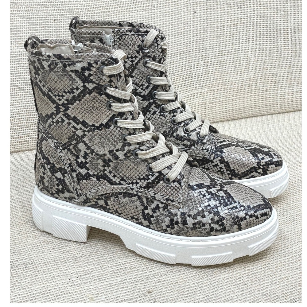 Bamboo Womens Snakeskin Print Lace Up Combat‎ Boots Grey White Lug Sole Size 7.5